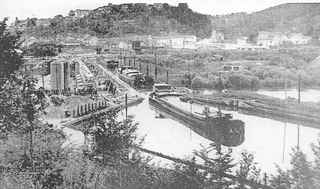 Elargissement du pont-canal de Liverdun vers 1958